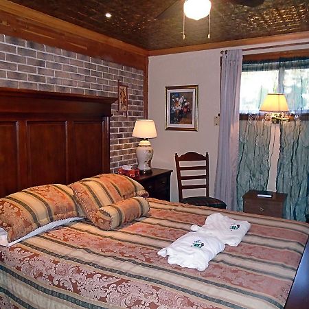 Gite La Halte Du Verger Bed And Breakfast Рив'єр-дю-Лу Екстер'єр фото